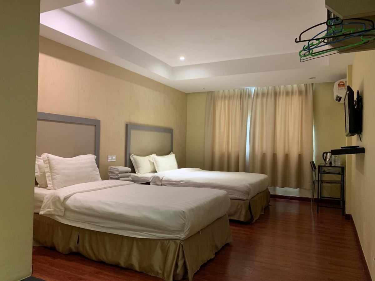 Mcity Inn Miri Exterior photo